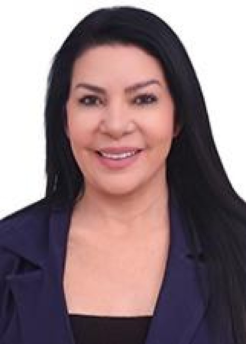 Tania Tânia Nogueira