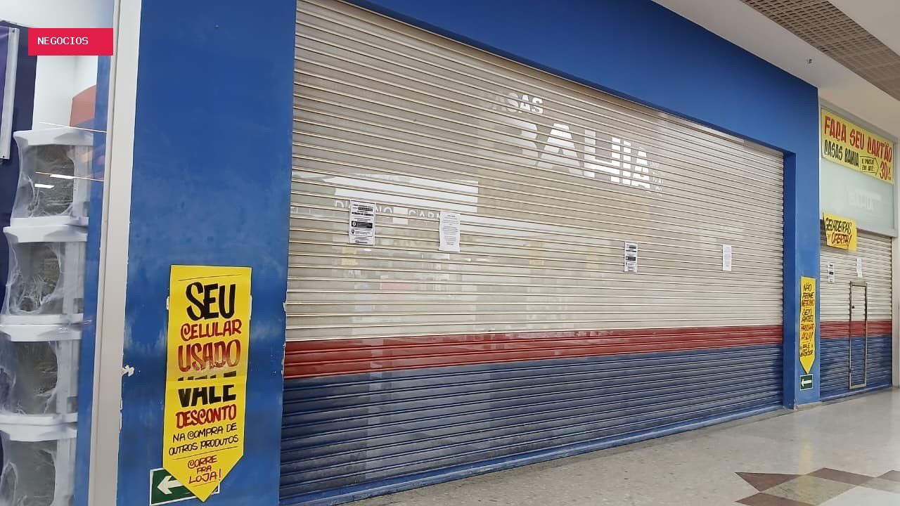 Justiça manda Casas Bahia reverter demissões