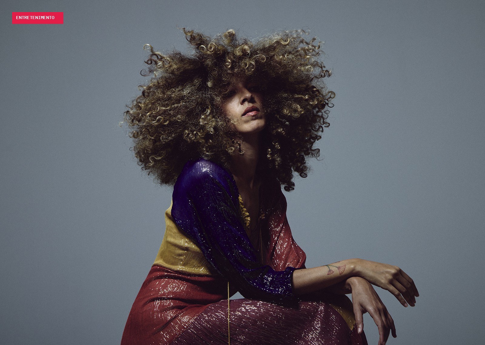 Anaïs Sylla canta com Jota.Pê e verte João Donato e Gilberto Gil para o francês na rota intercontinental do