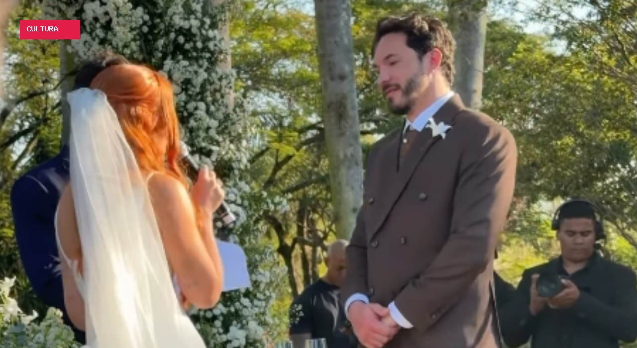 Cerimonialistas se revoltam e defendem Viih Tube após polêmica com Jota Quest em casamento