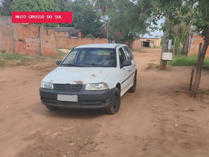 Gol de entregador feito refém é encontrado danificado e sem mercadorias