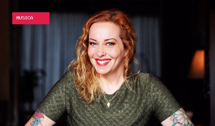 Anneke van Giersbergen é a "heroína cult" de Floor Jansen