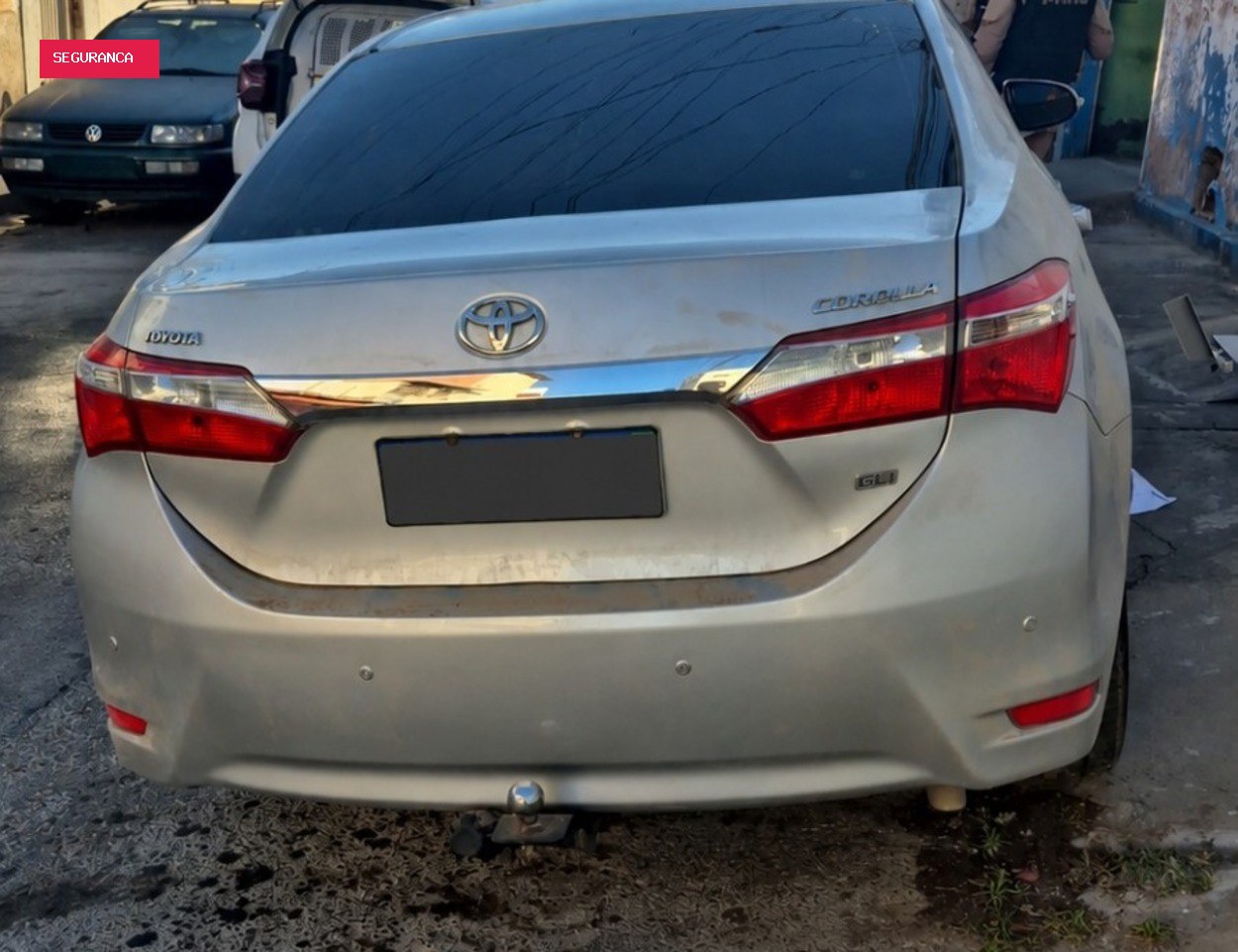 Após furtar carro, homem foge, é perseguido e fornece nome do irmão ao ser preso em Montes Claros