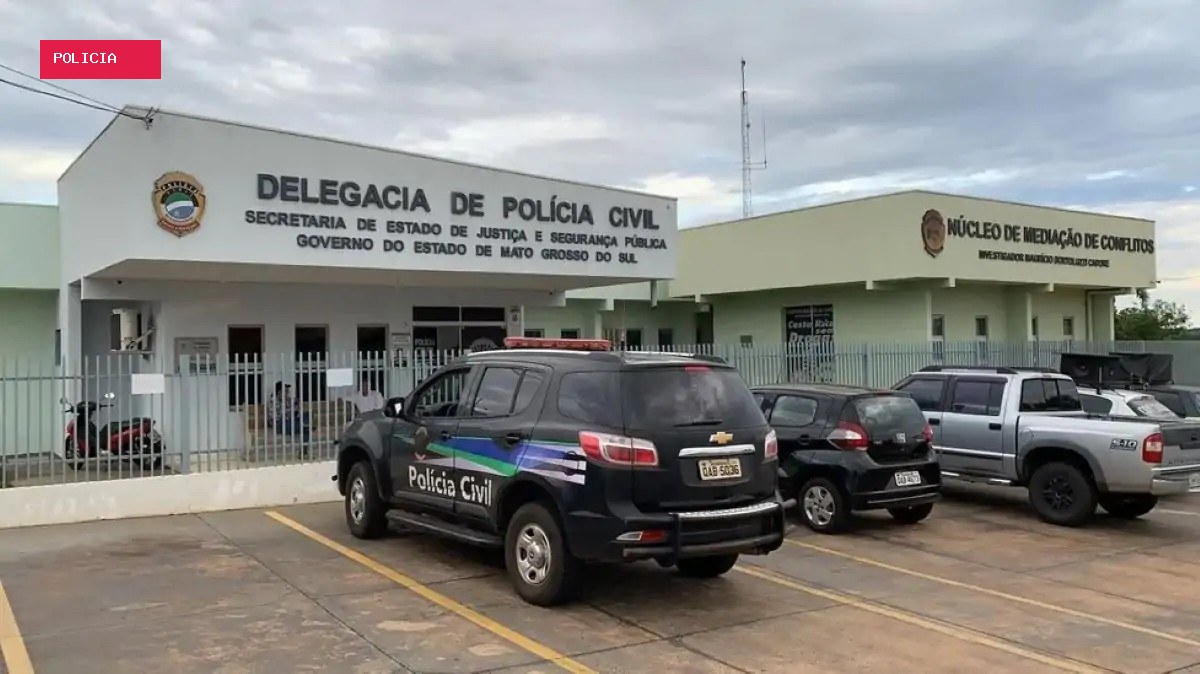 Mulher é encontrada morta em sofá após discussão e companheiro é preso em MS
