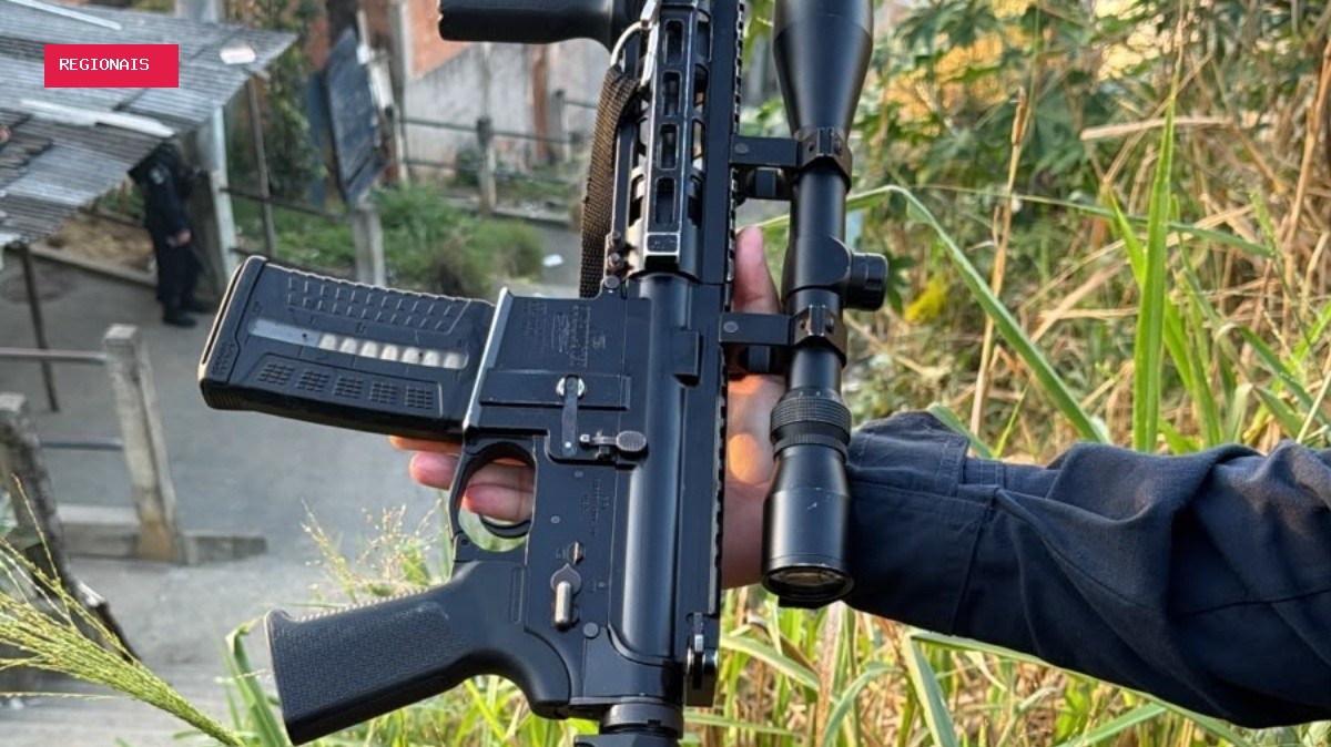 PM do RJ alcança marca de 500 fuzis apreendidos em 2026; número é 15% superior ao mesmo período de 2025