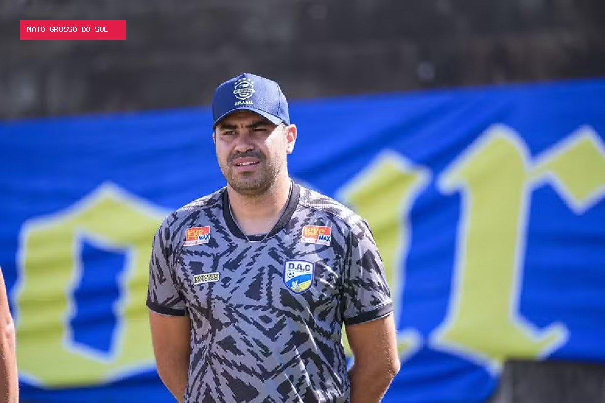Dourados anuncia Jhonatan Nunes como técnico para disputa da Copa MS