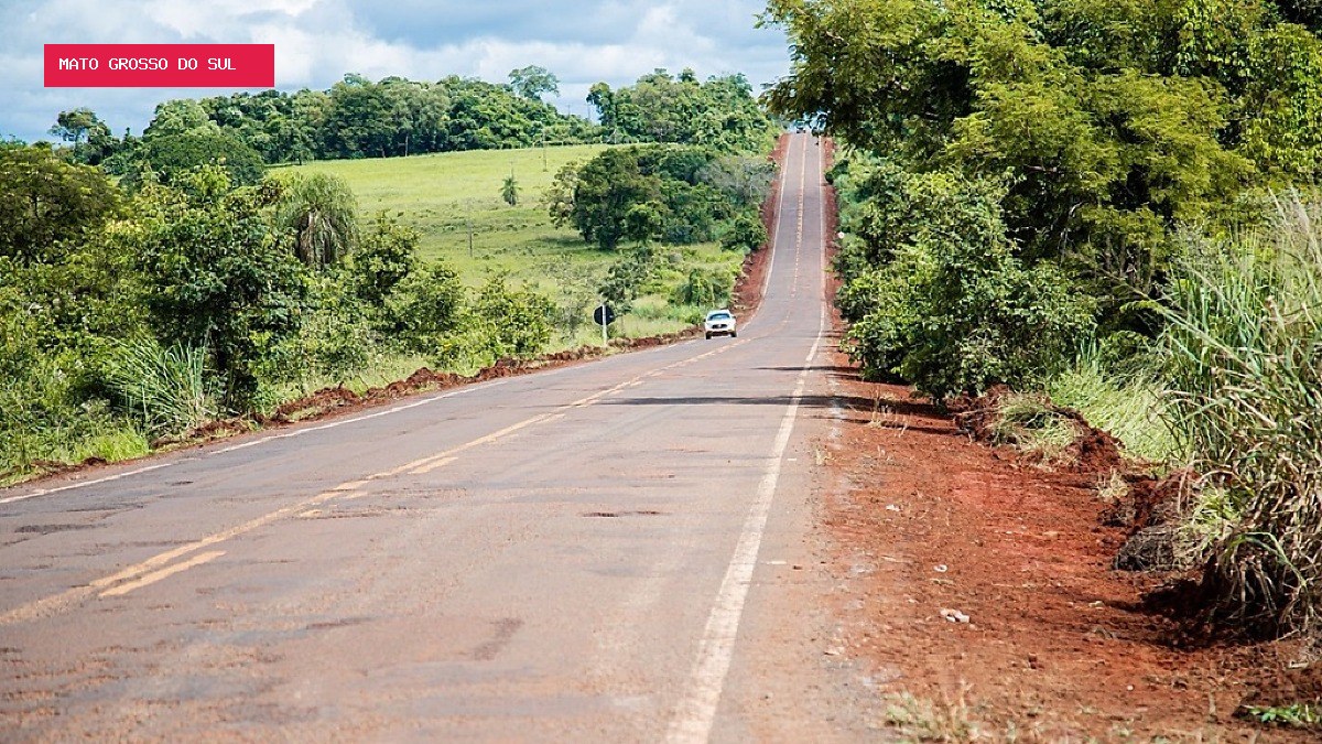 Agesul firma contrato de R$ 9 milhões para recuperar 18 km da MS-162 em Sidrolândia