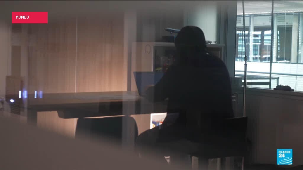 French PM announces creation of unit to combat cyberattacks