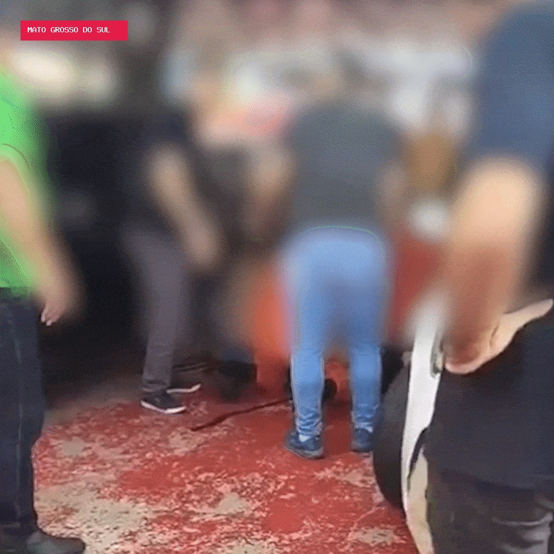 Jovem é baleado por atiradores na loja do pai e morre a caminho do hospital