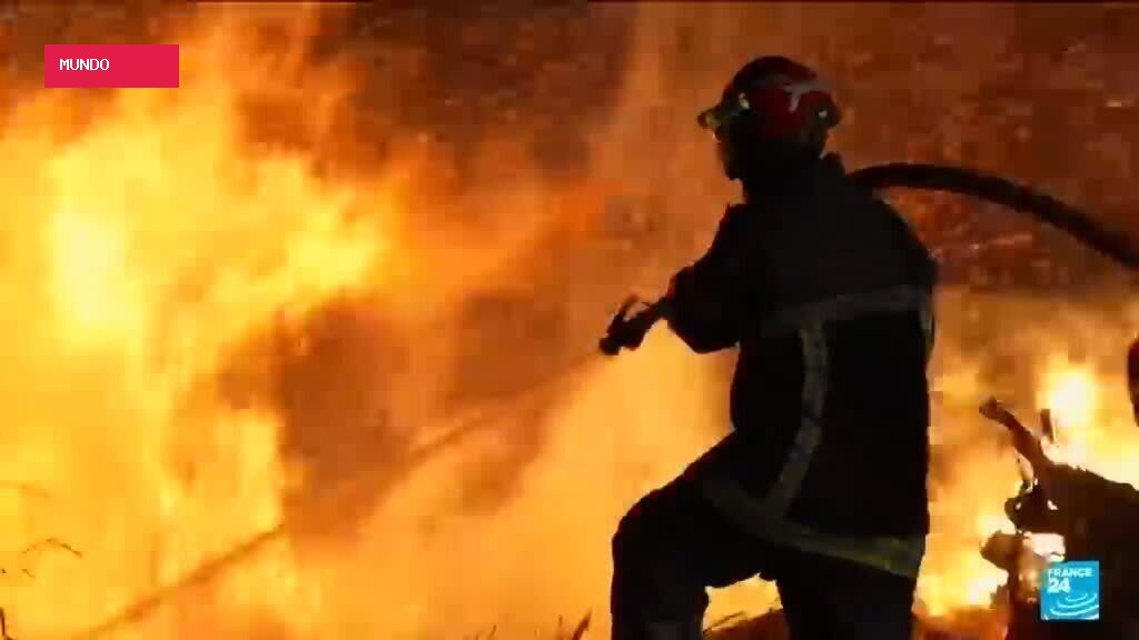 Firefighters keep battling wildfire in France’s Landes region