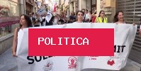 Parlamentar atira ovos contra premiê interino do Kosovo