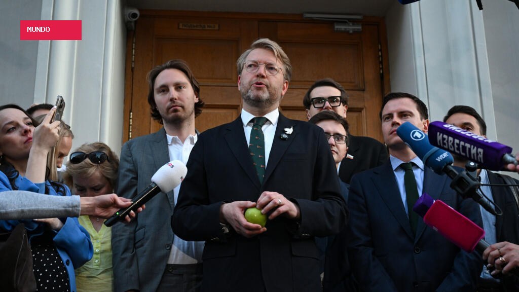 Russia bars only anti-war party 'Yabloko' from September parliamentary elections