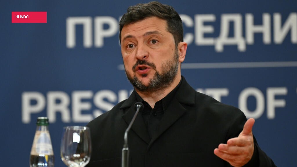 Ukraine braces for winter power crisis after Russian strikes, Zelensky says