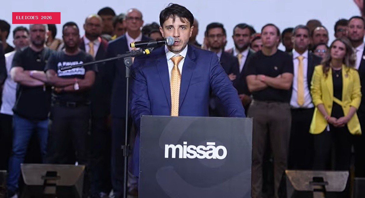 Missão reconhece falhas no sistema e pede investigação sobre filiação de Flávio Bolsonaro ao partido