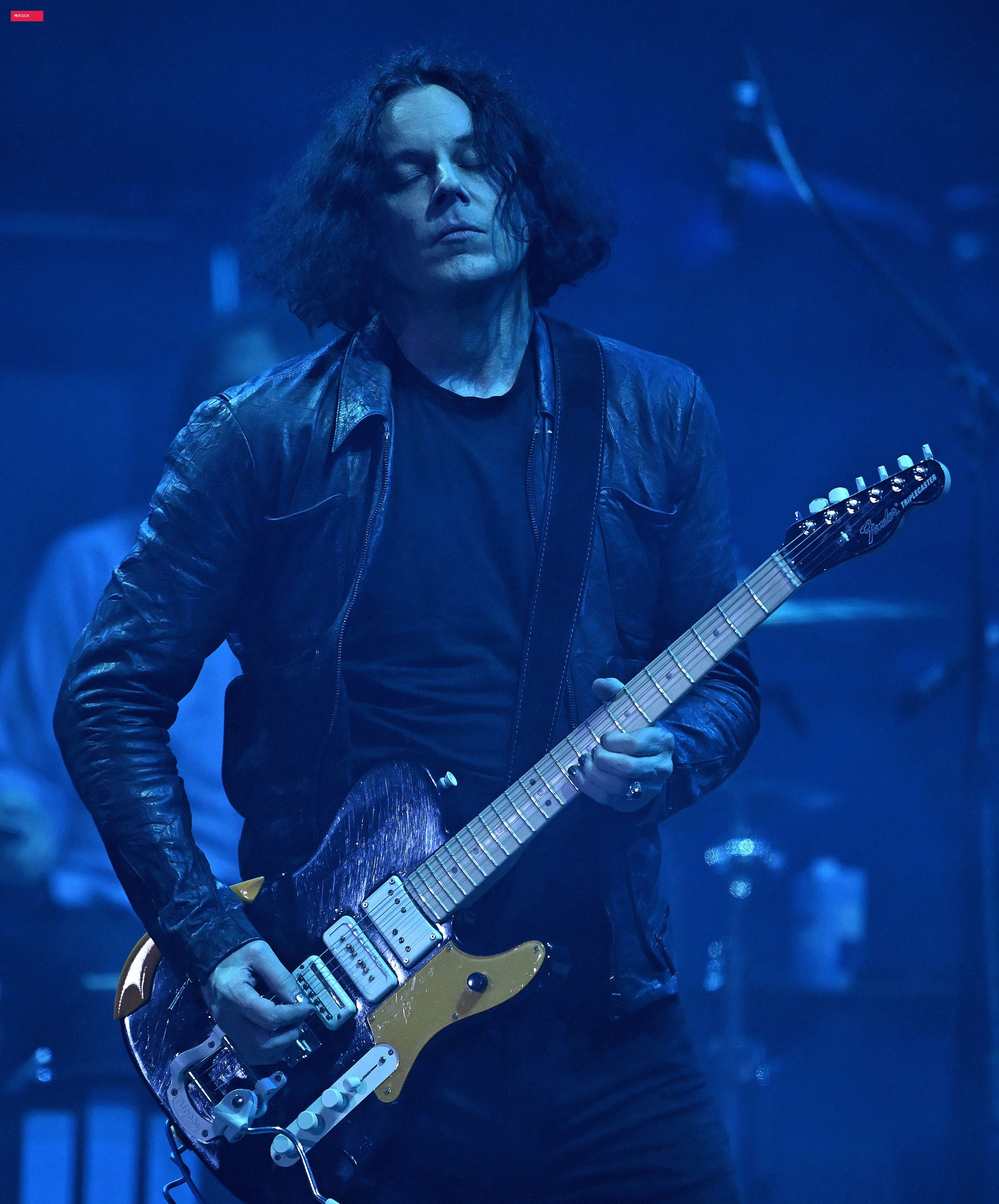 Watch Jack White Pay Tribute to Dolly Parton With “Jolene” Cover