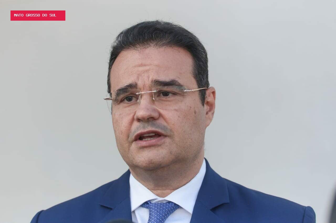 Fábio Trad propõe revisão de incentivos fiscais em plano de governo com 13 eixos