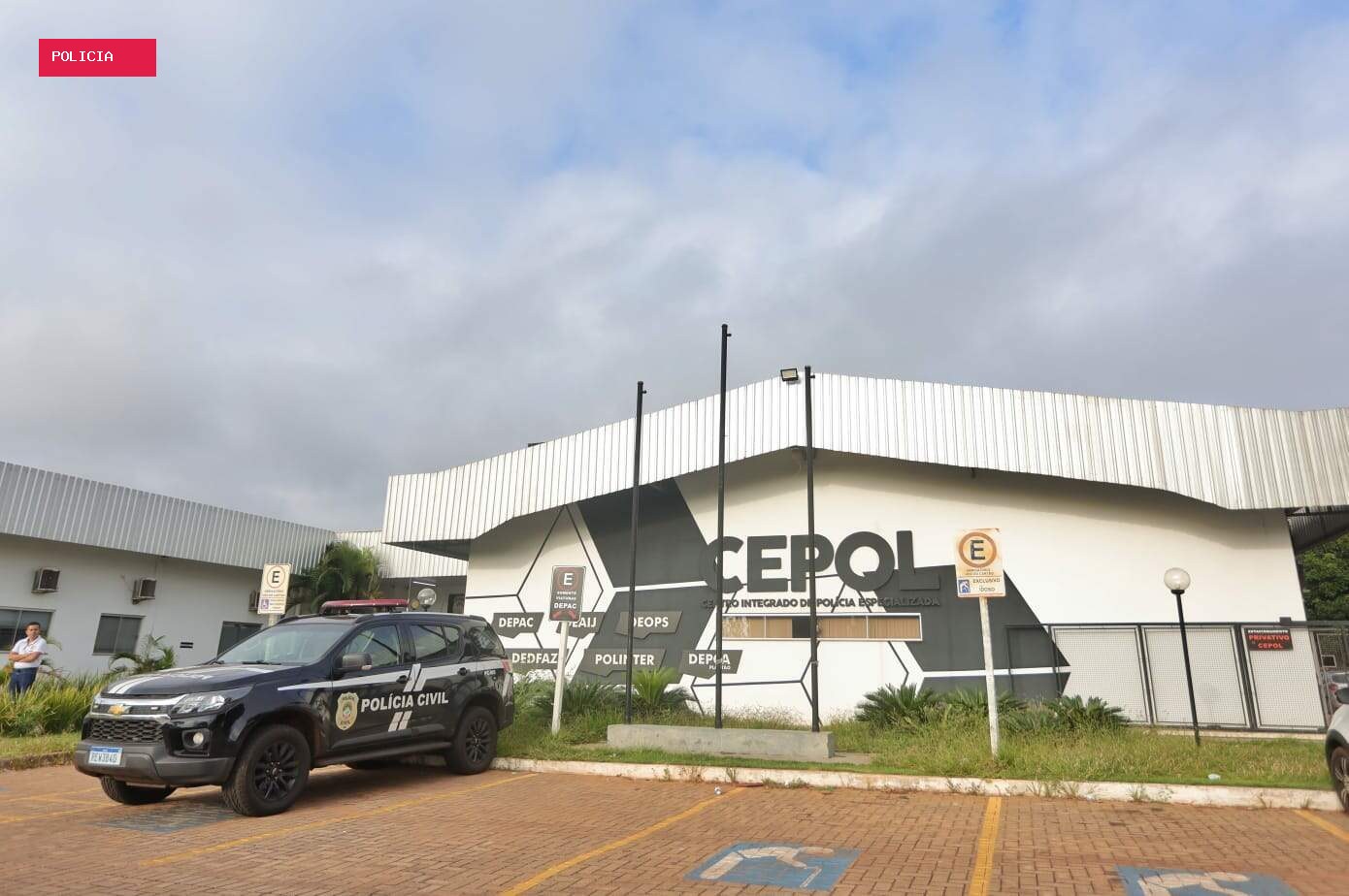Flagrado com caminhonete adulterada, homem se identifica com CNH de irmão morto