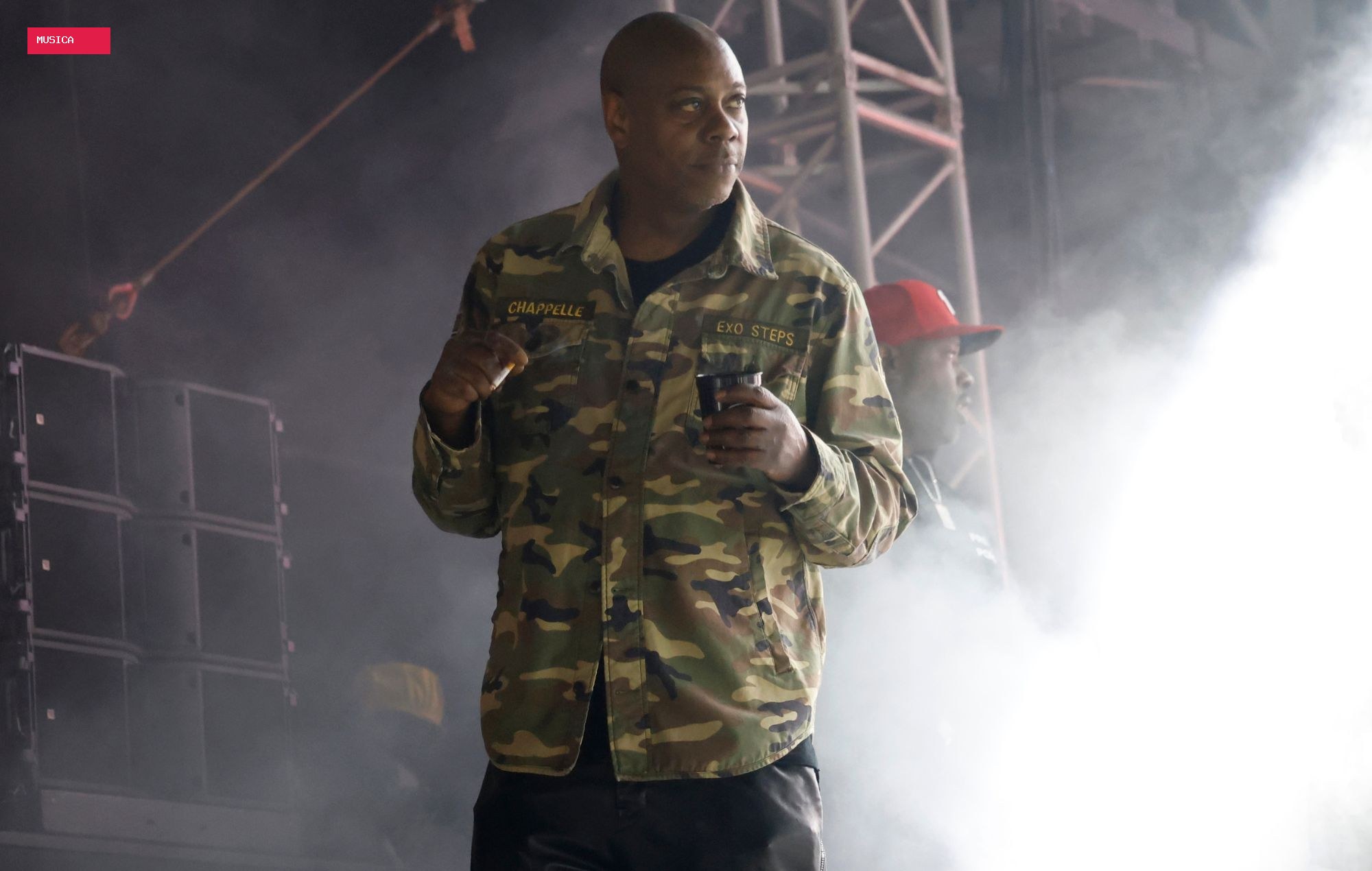 Footage shows Dave Chappelle protesting Fugees’ set being cut short at Lauryn Hill’s Diaspora Calling!