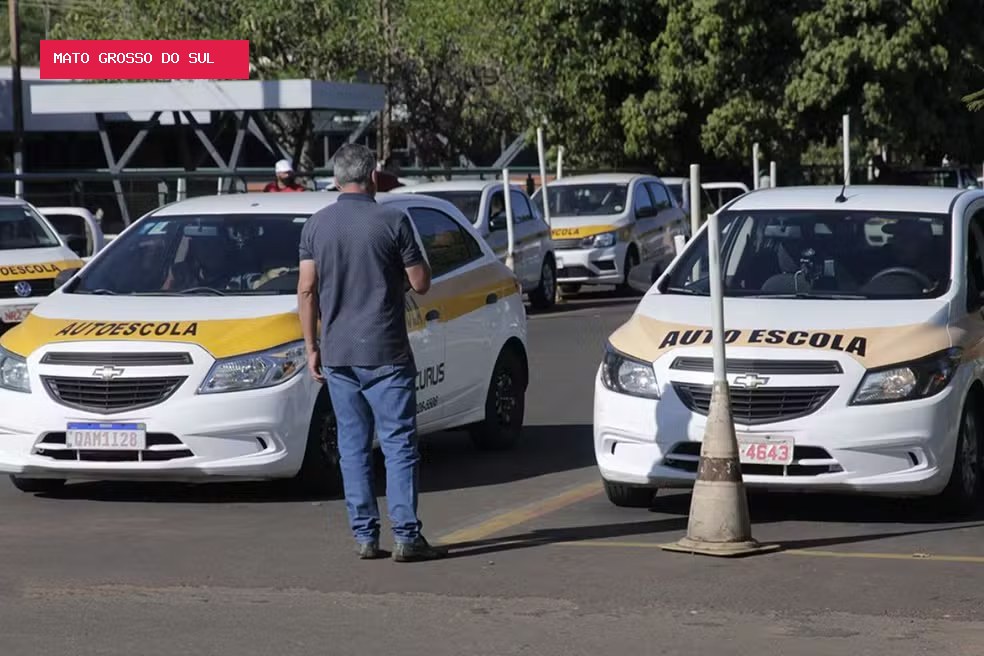 Prova da CNH em MS terá 10 minutos, 12 conversões e limite de 10 pontos