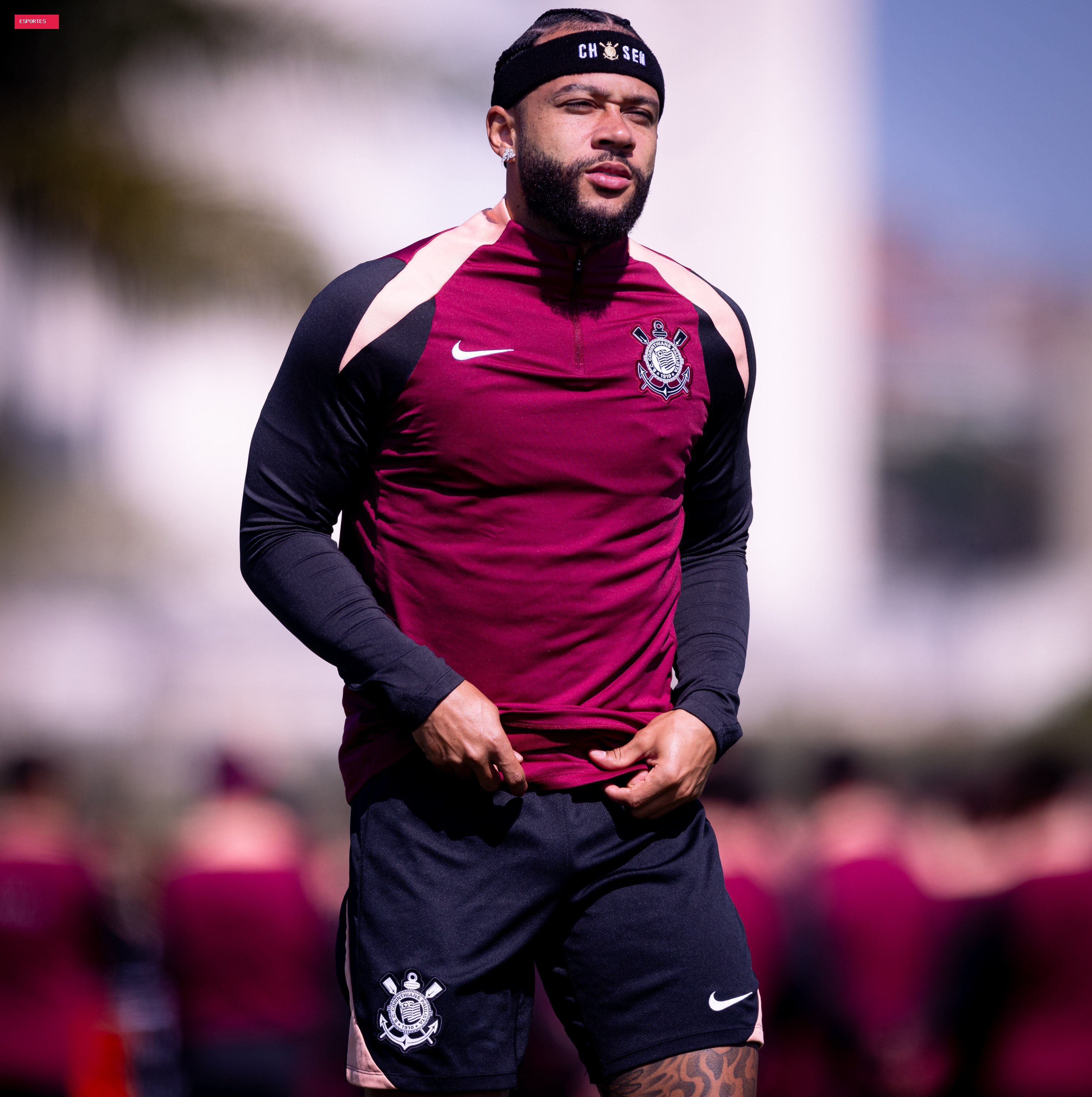 Quando Memphis reestreia pelo Corinthians? Diniz detalha planos de reintegração do atacante