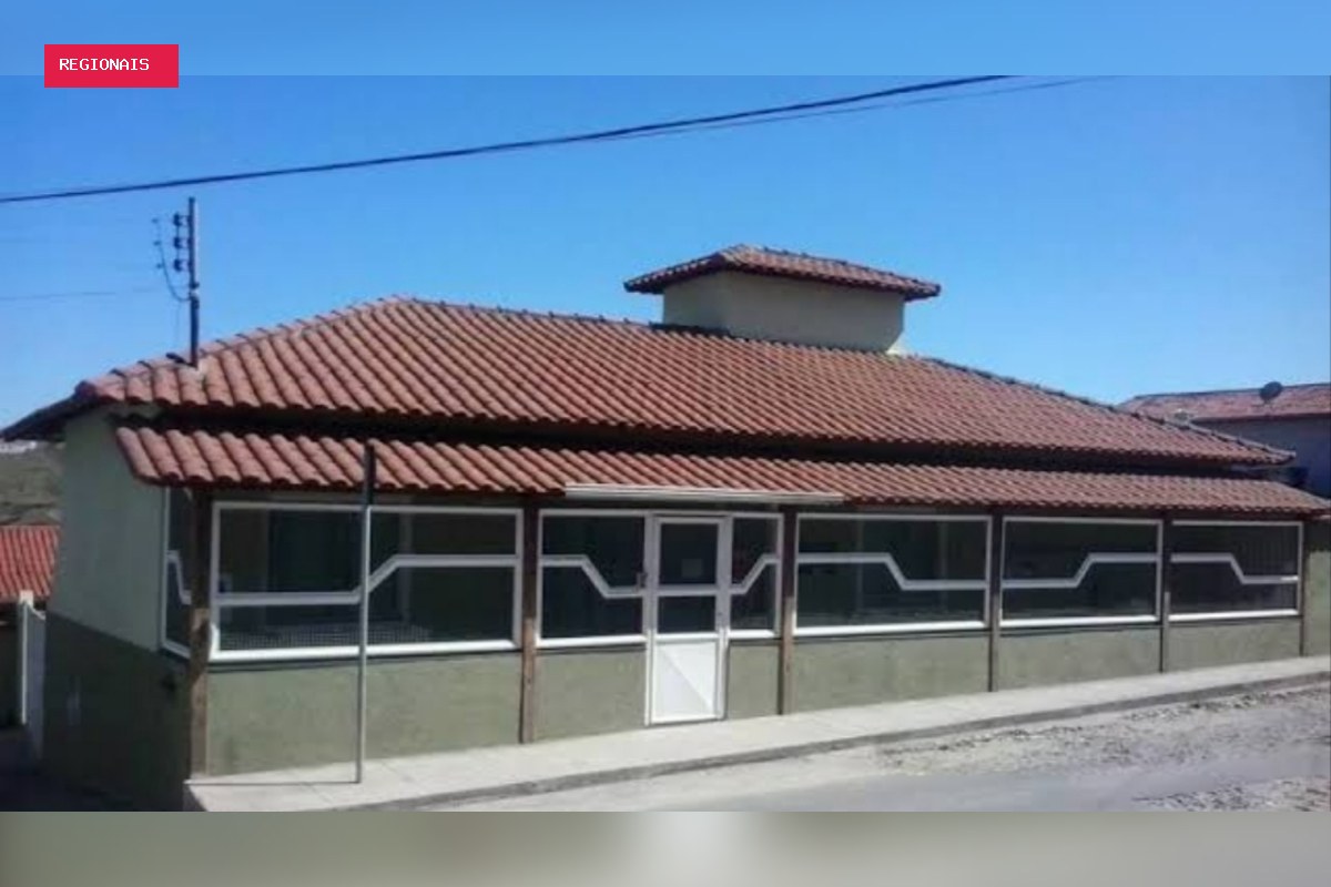 Criança de 7 anos morre engasgada dentro de escola em MG