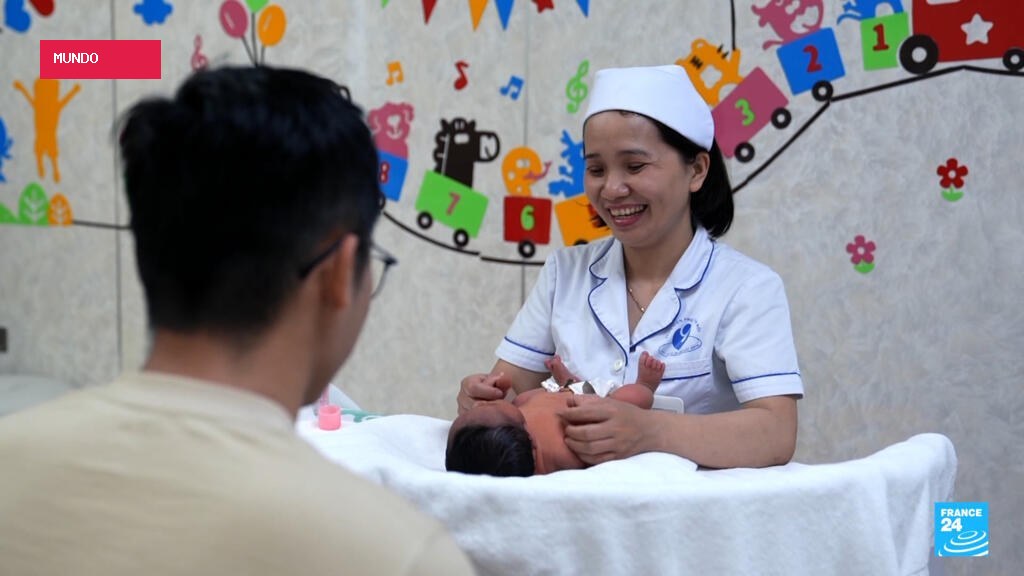 Faced with ageing population, Vietnam seeks to curb falling birthrate