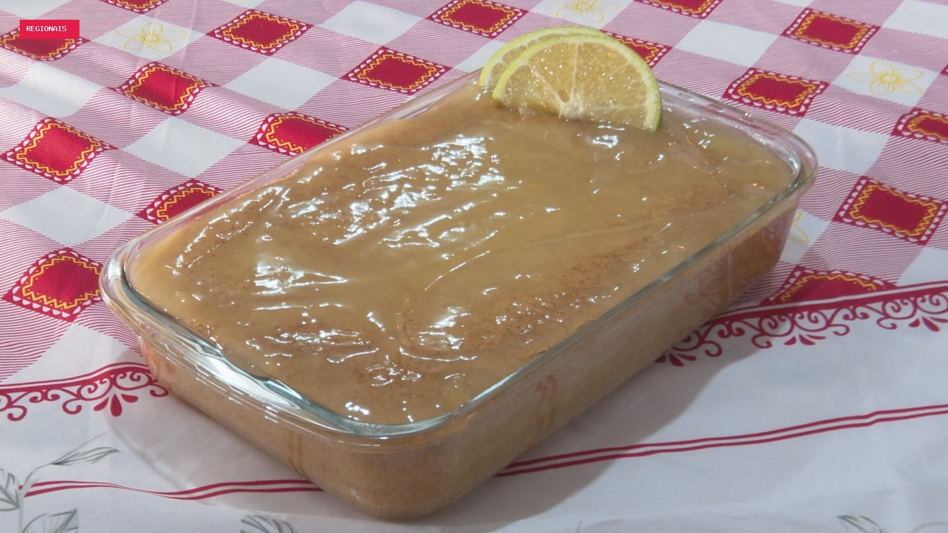 Bolo de laranja champanhe: aprenda receita que combina sabor cítrico com massa macia