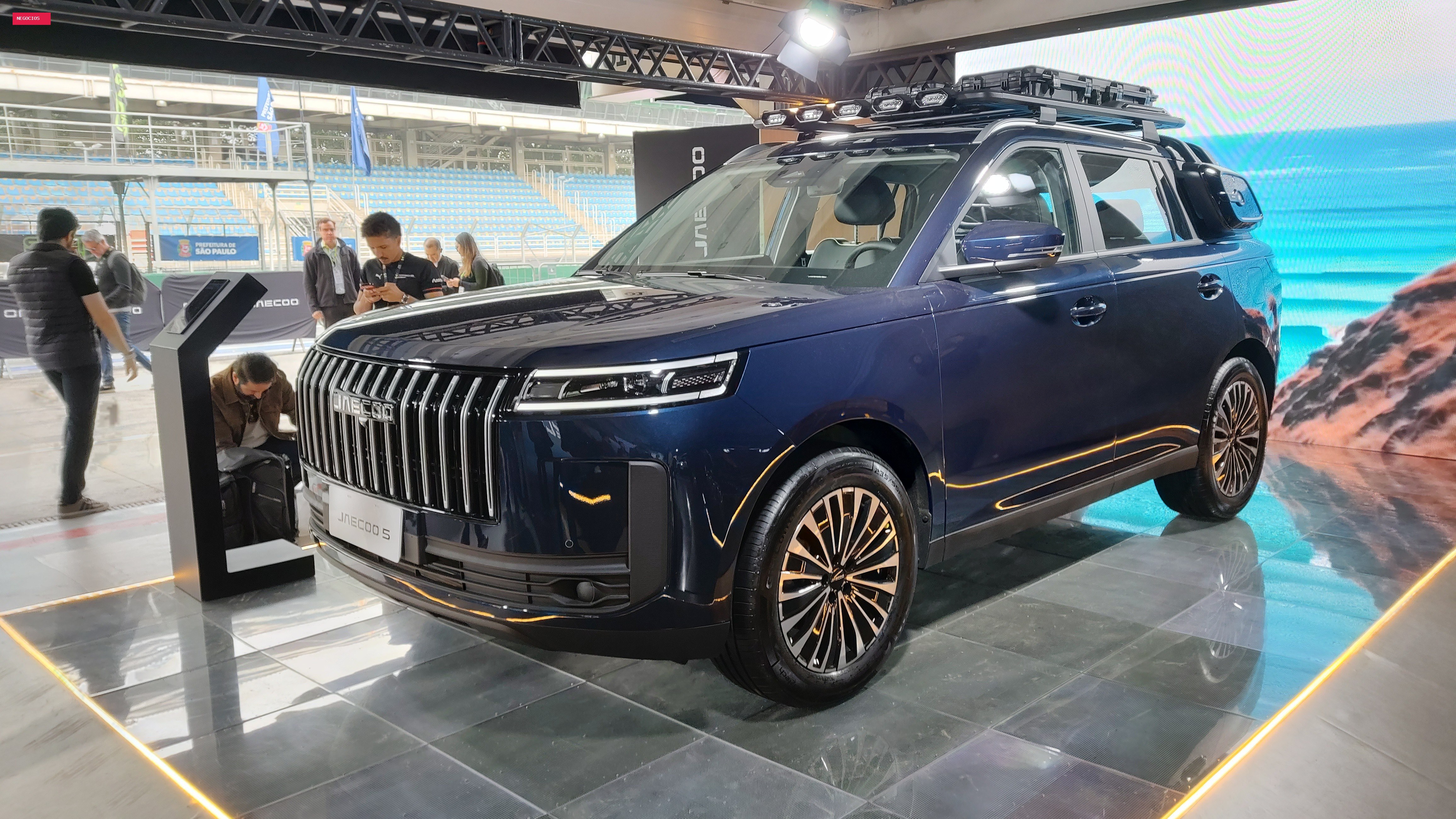 Jaecoo 5 chega em setembro como o mais potente da categoria, para enfrentar HR-V, Creta e Renegade