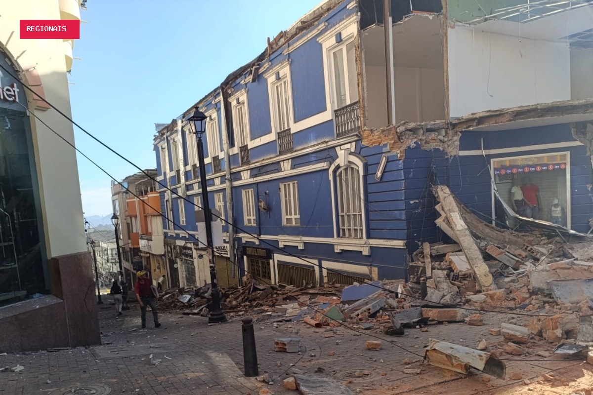 Mais de 60 prédios desabaram após pior terremoto da década na Colômbia