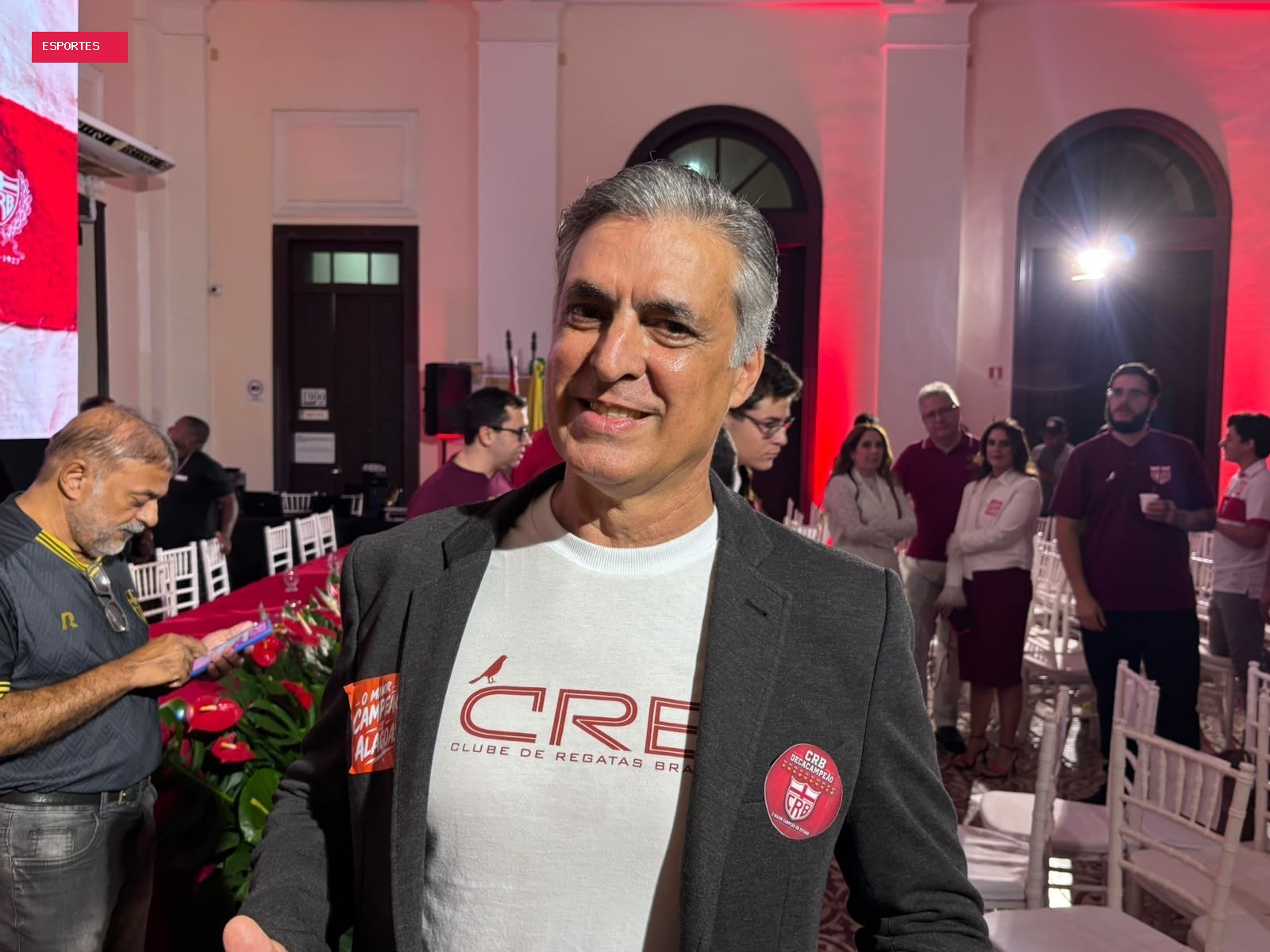Presidente do CRB anuncia contratação: "Identificado pelo nosso departamento de análise"