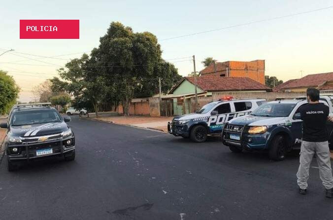 Presos que ordenavam mortes em guerra de facções em MS vão para presídio federal