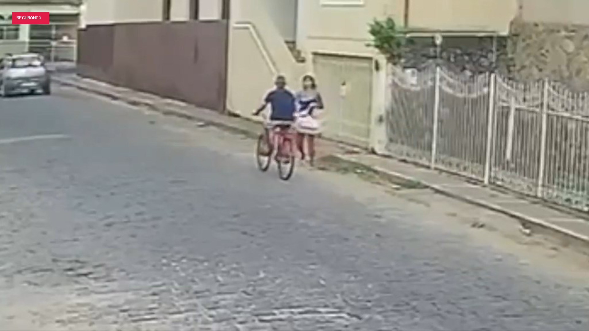 Mulher que matou idoso com facada na rua deu depoimento 'de forma incoerente e sem qualquer tipo de