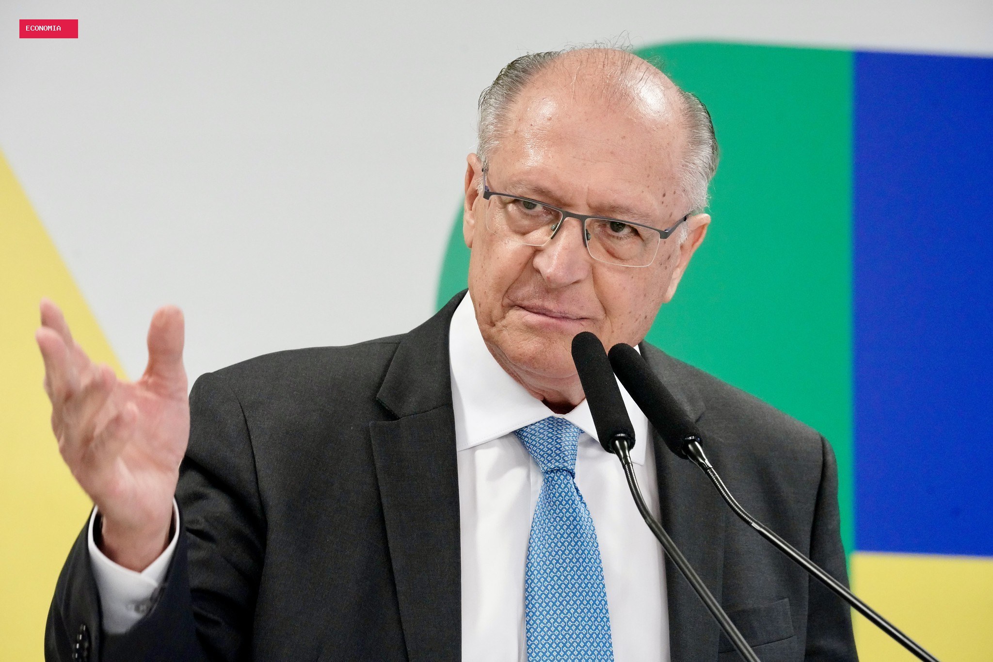 Alckmin diz que Brasil não sairá da mesa de negociação sobre tarifaço dos EUA