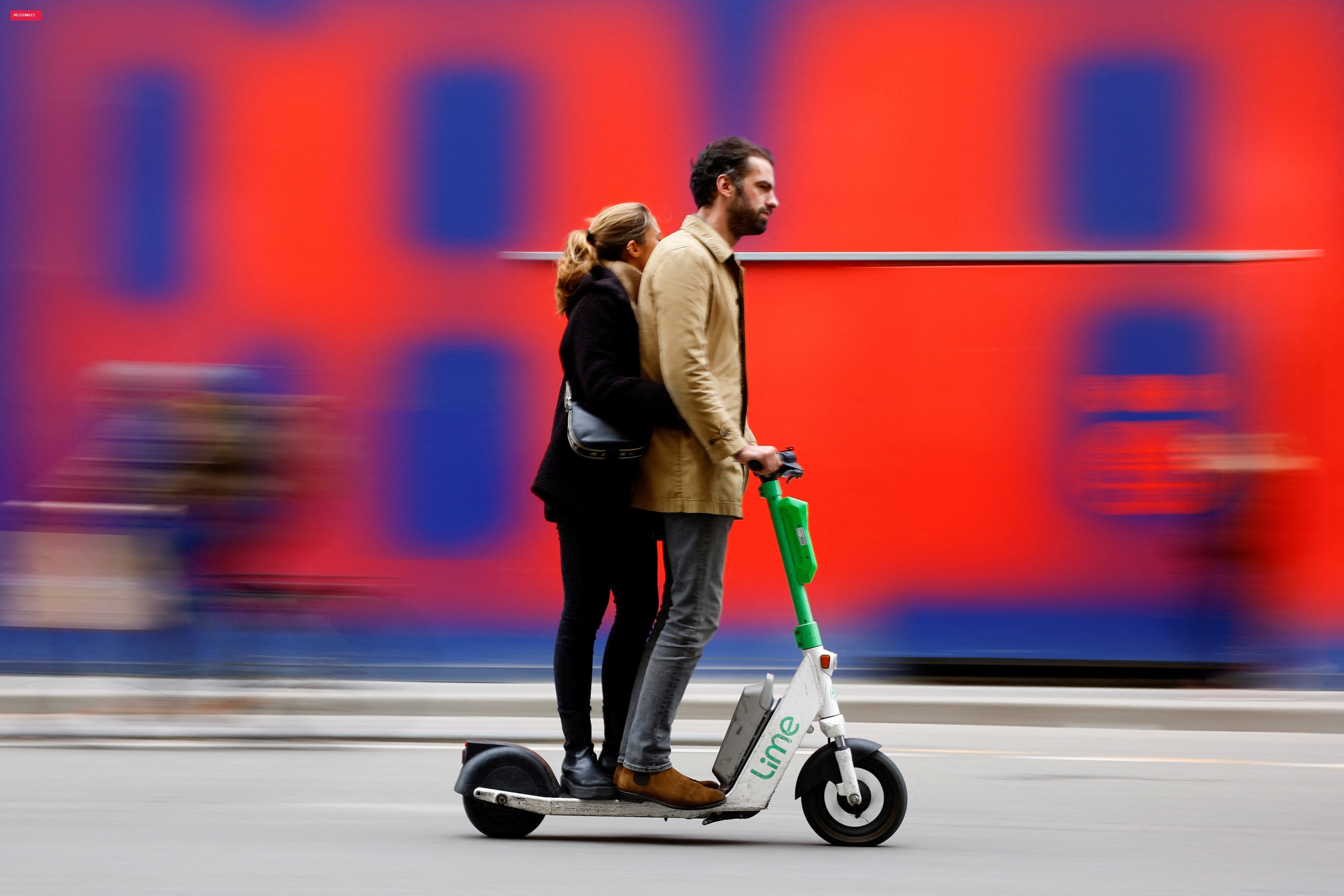 Prefeitura de SP adia fiscalização de novas regras para bicicletas elétricas e patinetes em ciclovias