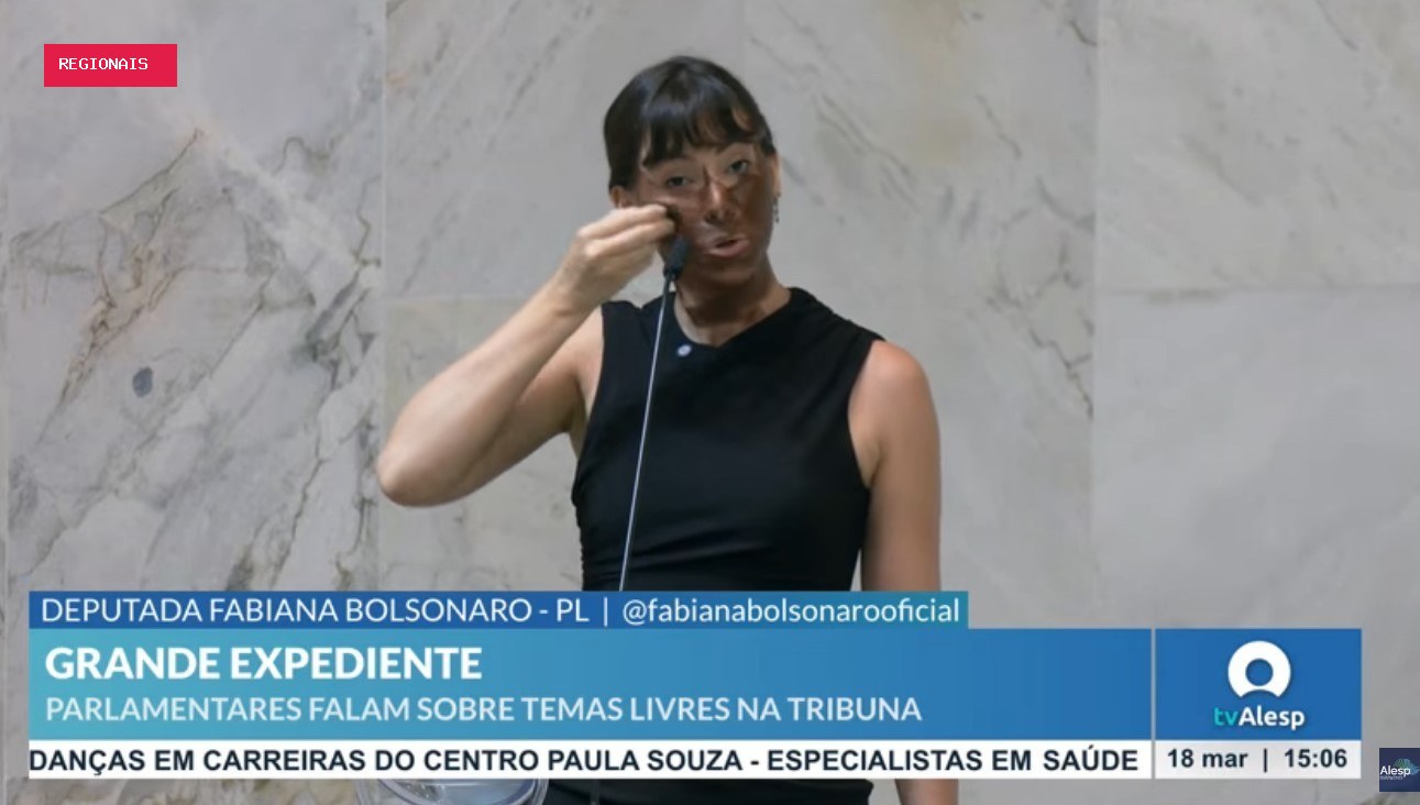 MP pede arquivamento de denúncia de racismo contra deputada Fabiana Bolsonaro por 'blackface'