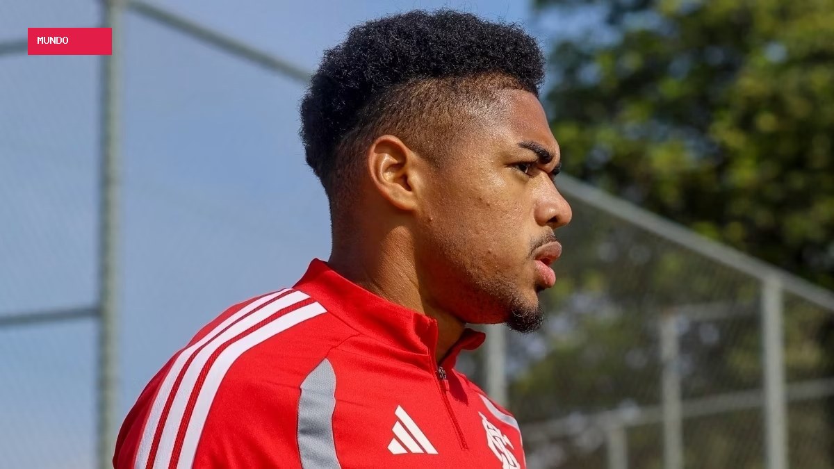 STJD mantém Victor Gabriel suspenso até retorno de Gabriel Pec