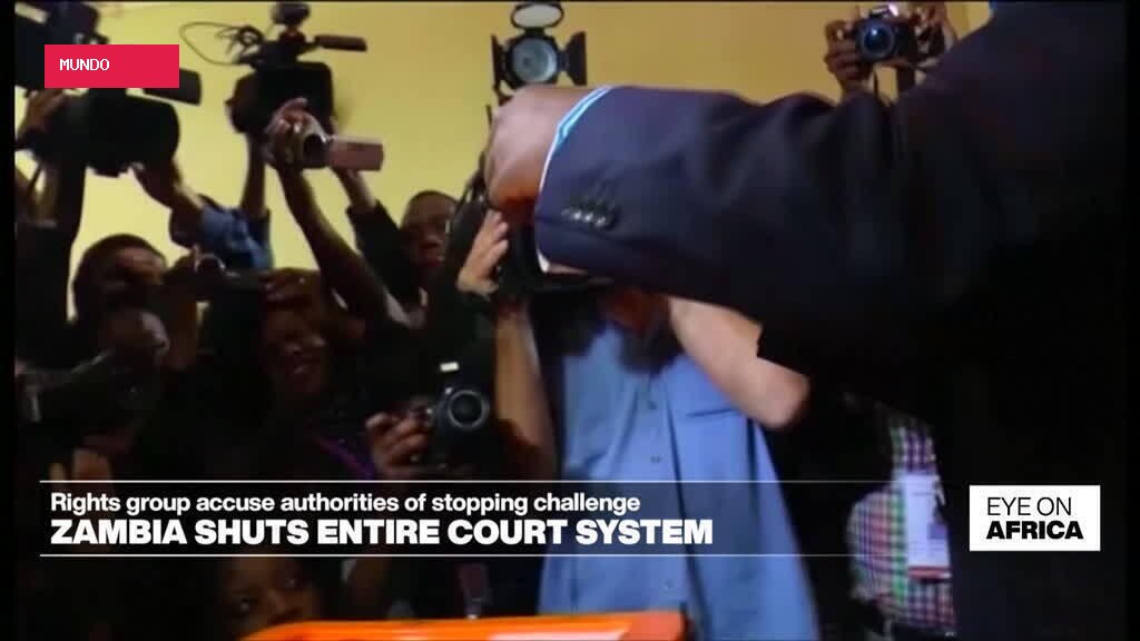 Zambia shuts down court system