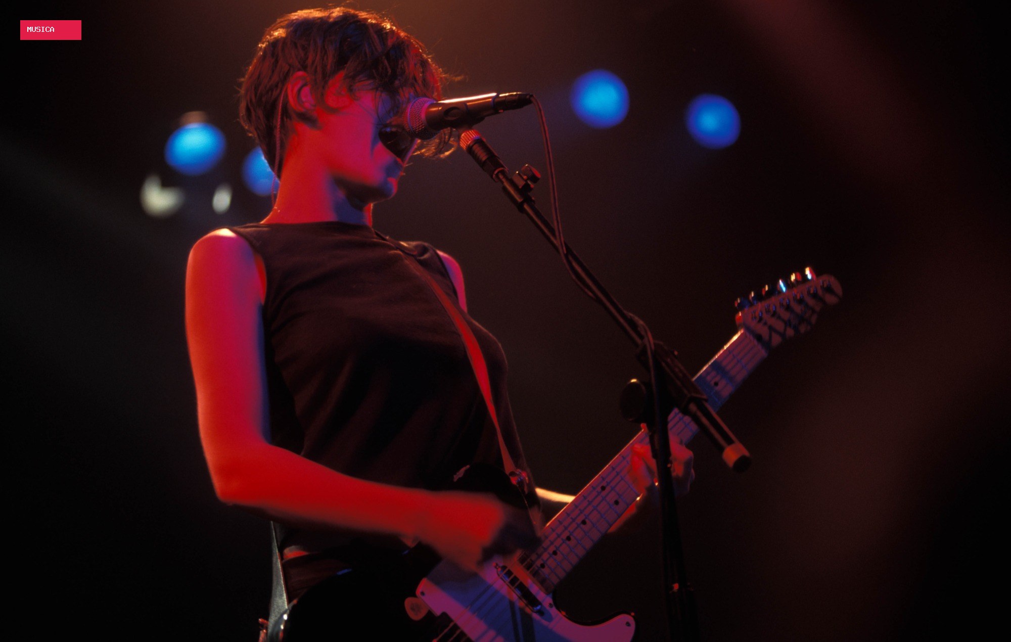 Elastica announce expanded deluxe reissue of classic self-titled debut album