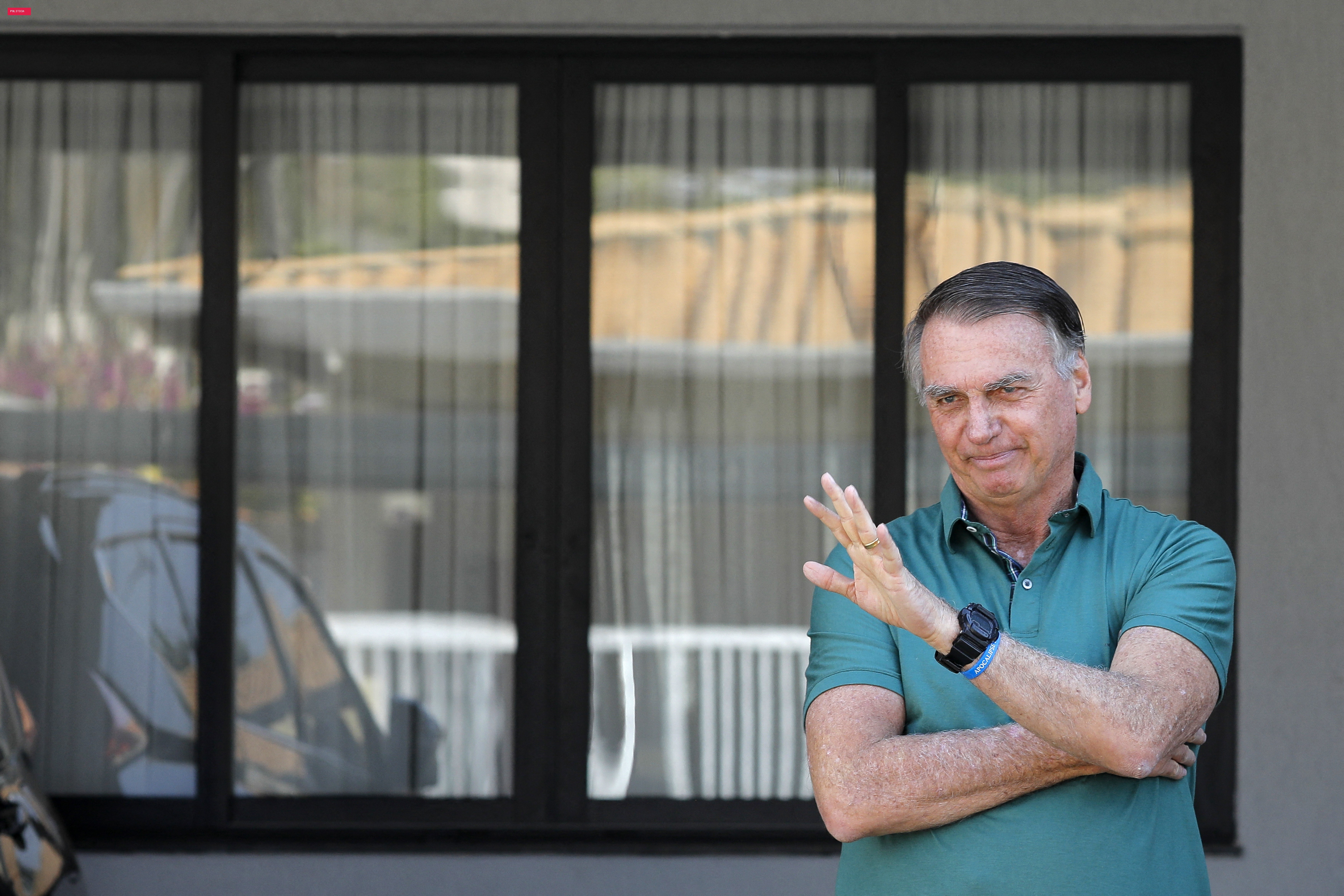 Moraes autoriza Bolsonaro a passar por atendimento odontológico