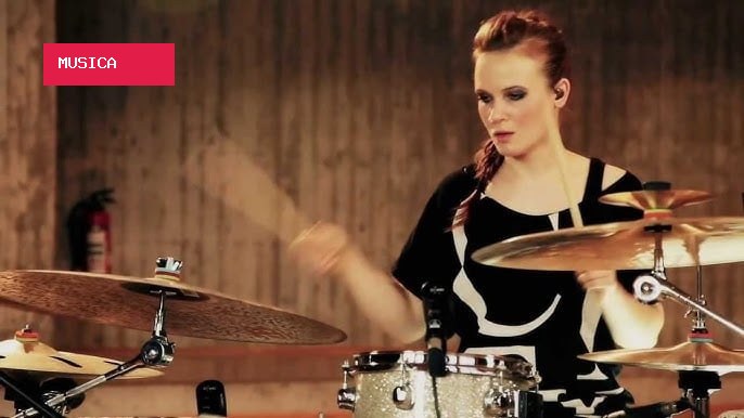 Viúva de Neil Peart enviou mensagem de apoio a Anika Nilles após sua entrada no Rush