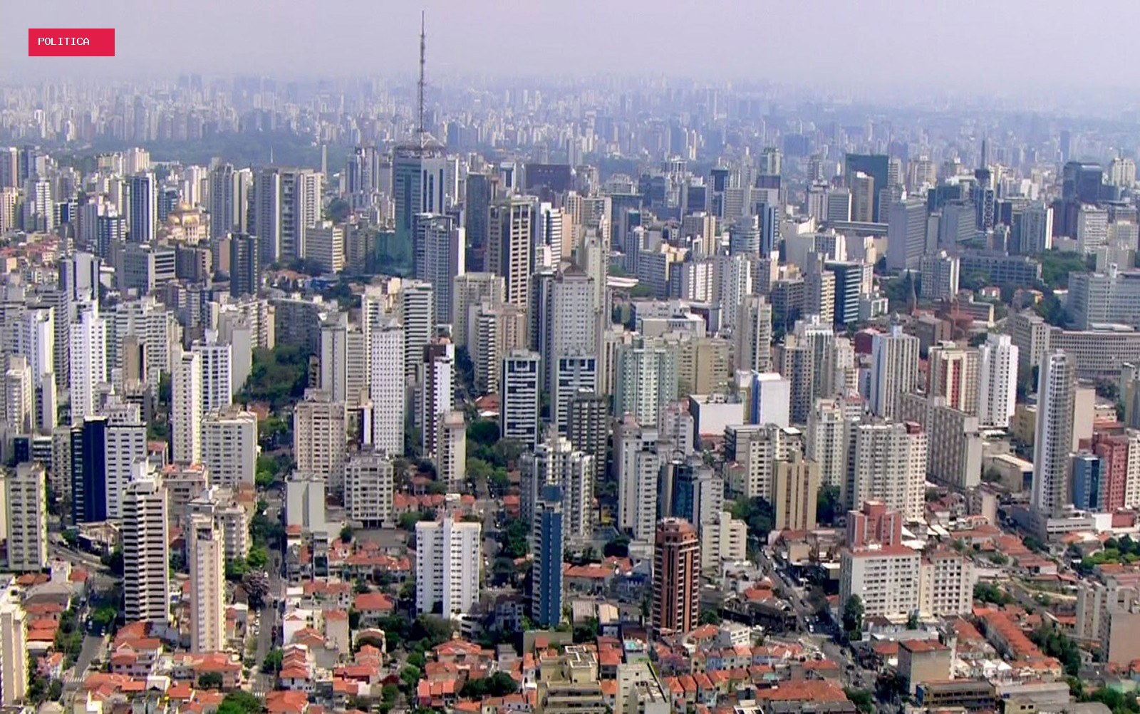 Por que os centros das cidades brasileiras se tornaram tão vazios e inseguros?