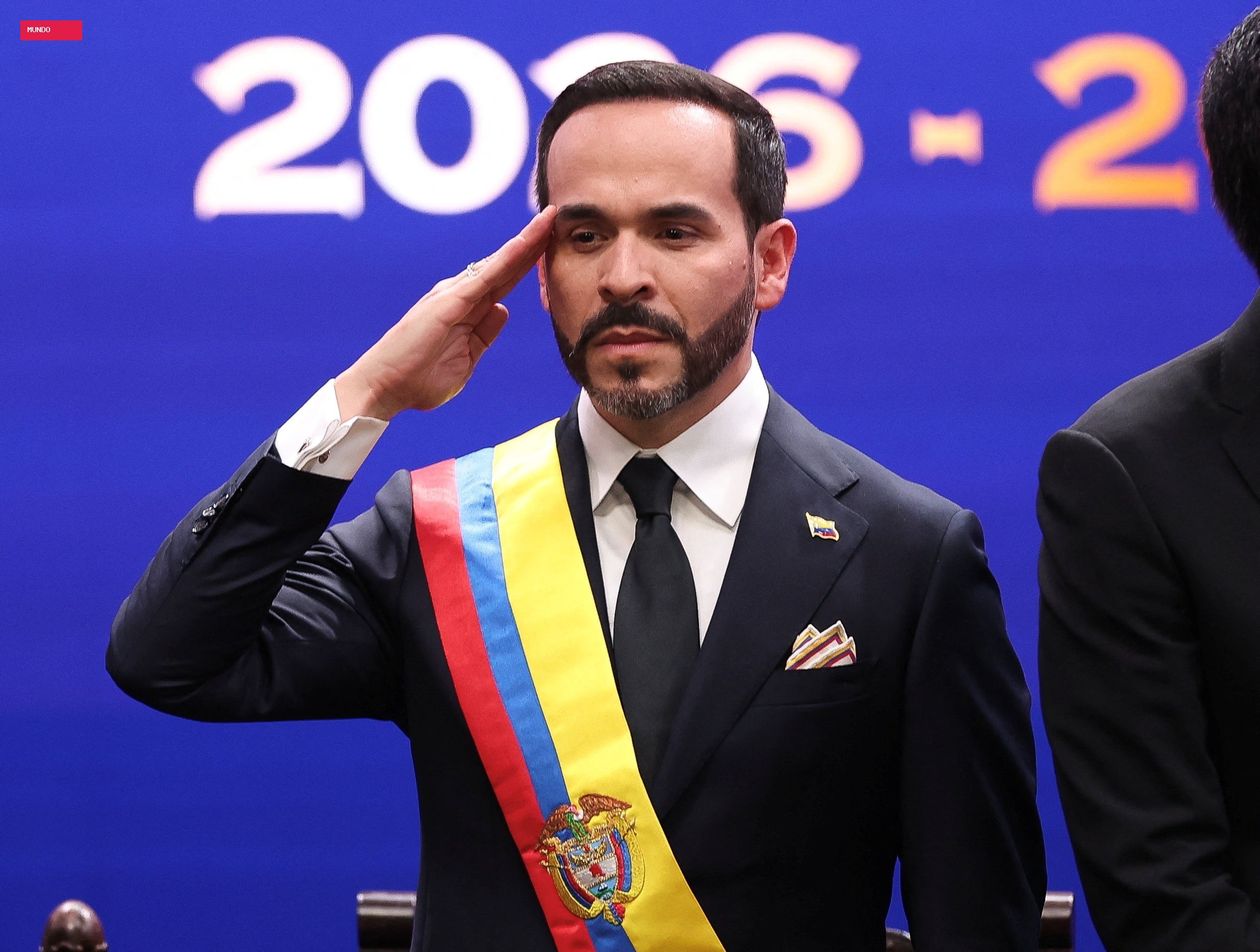 Justiça ordena que presidente da Colômbia se desculpe por ato religioso durante a posse