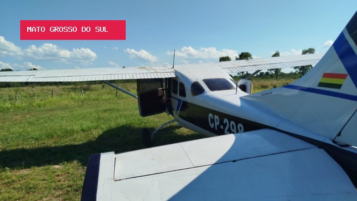 Justiça leiloa avião que pousou em fazenda de MS com 477 kg de cocaína