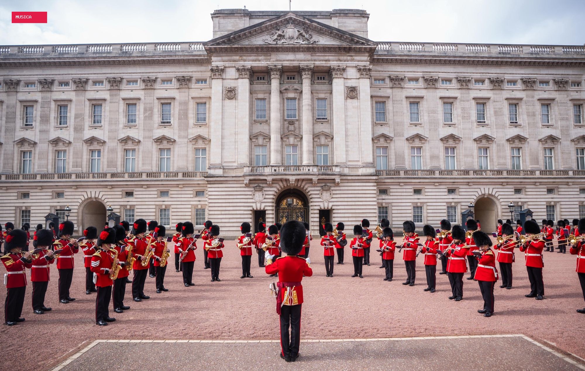 Watch The King’s Guard pay tribute to Dolly Parton by performing ‘9 To 5’ at Buckingham Palace