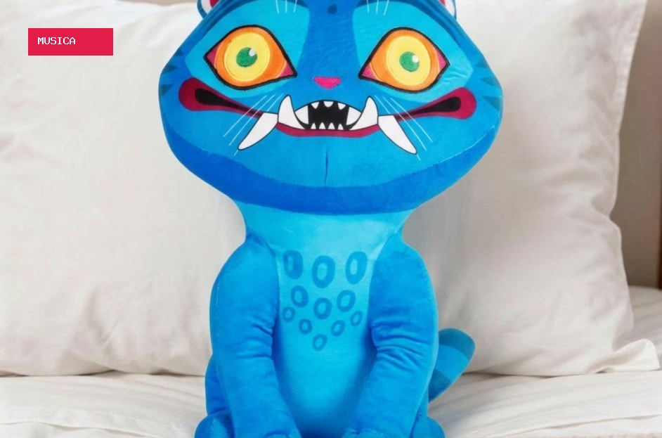 This Weighted Derpy Pillow Mimics a Hug From the ‘KPop Demon Hunters’ Tiger to Help You Gently Fall Asleep