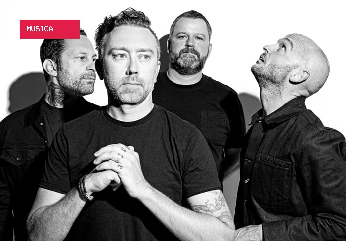 Rise Against lança os singles "Katy Bar the Door" e "Living Undercover"