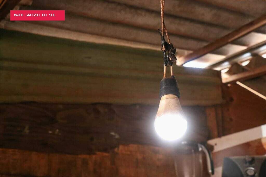 Conta de luz terá cobrança extra por bandeira amarela pelo 5º mês seguido