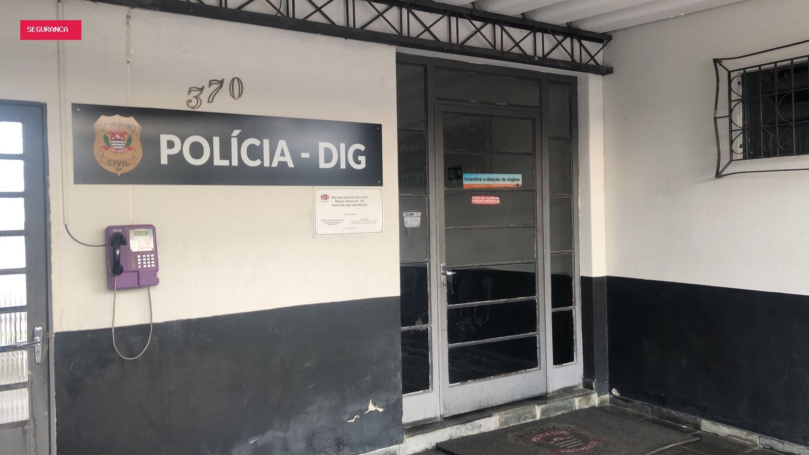 Pedreiro é morto a tiros na saída de estacionamento em Jacareí, SP