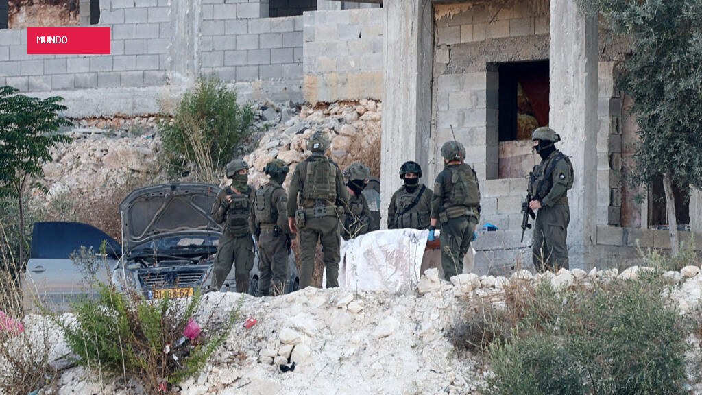 Israel army carries out rare West Bank air strike, killing 'three terrorists'