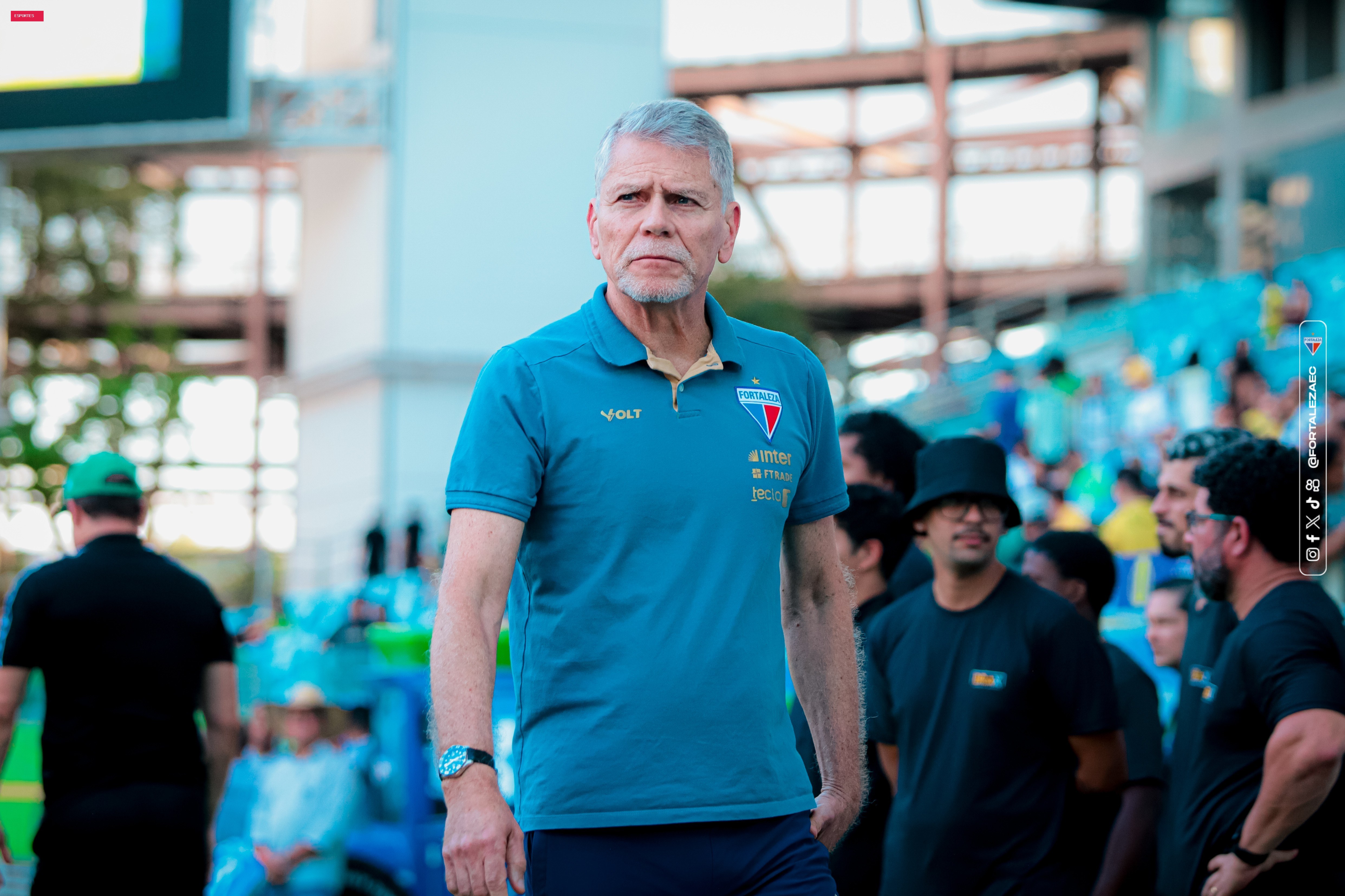 Em cinco jogos no Fortaleza, Autuori não repete escalação e busca soluções